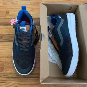 Vans Ultrarange Shoes NIB, size men’s 13